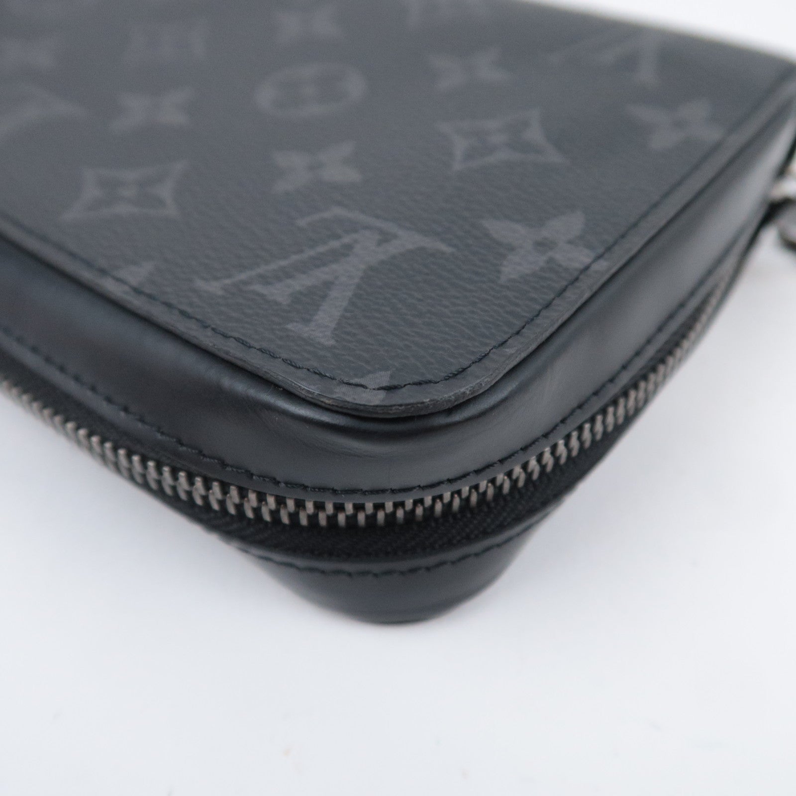 Louis Vuitton Monogram Eclipse Zippy XL Travel Wallet M61698