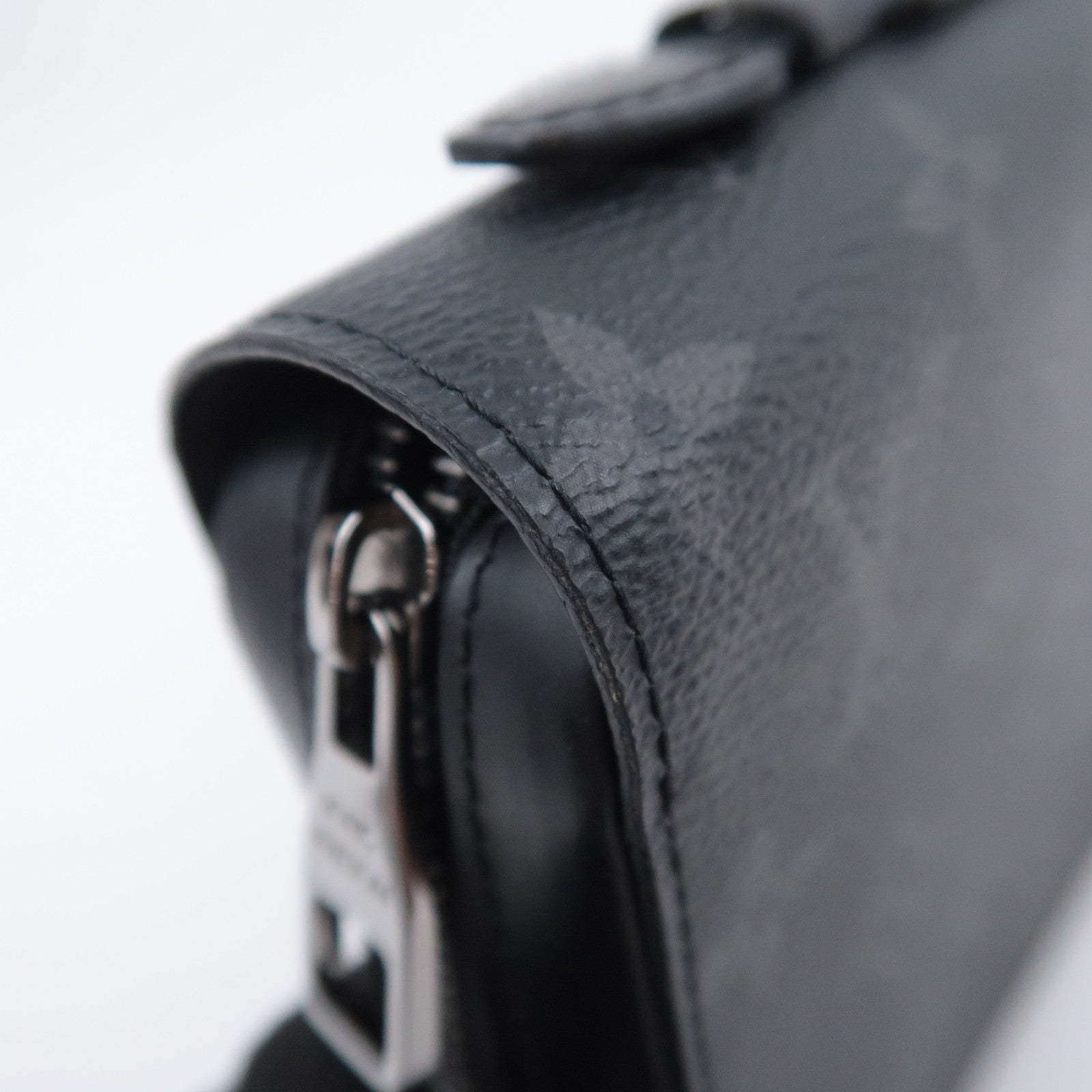 Louis Vuitton Monogram Eclipse Zippy XL Travel Wallet M61698