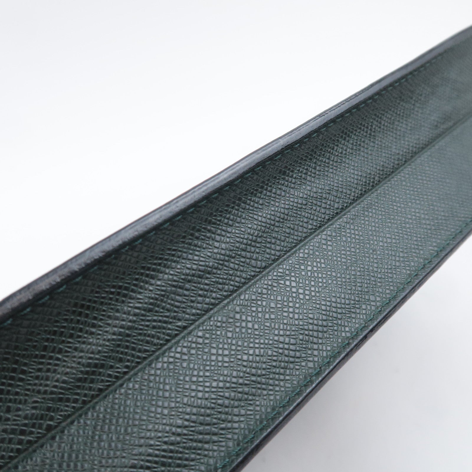 Louis Vuitton Taiga Serviette Clad Briefcase Epicea M30074