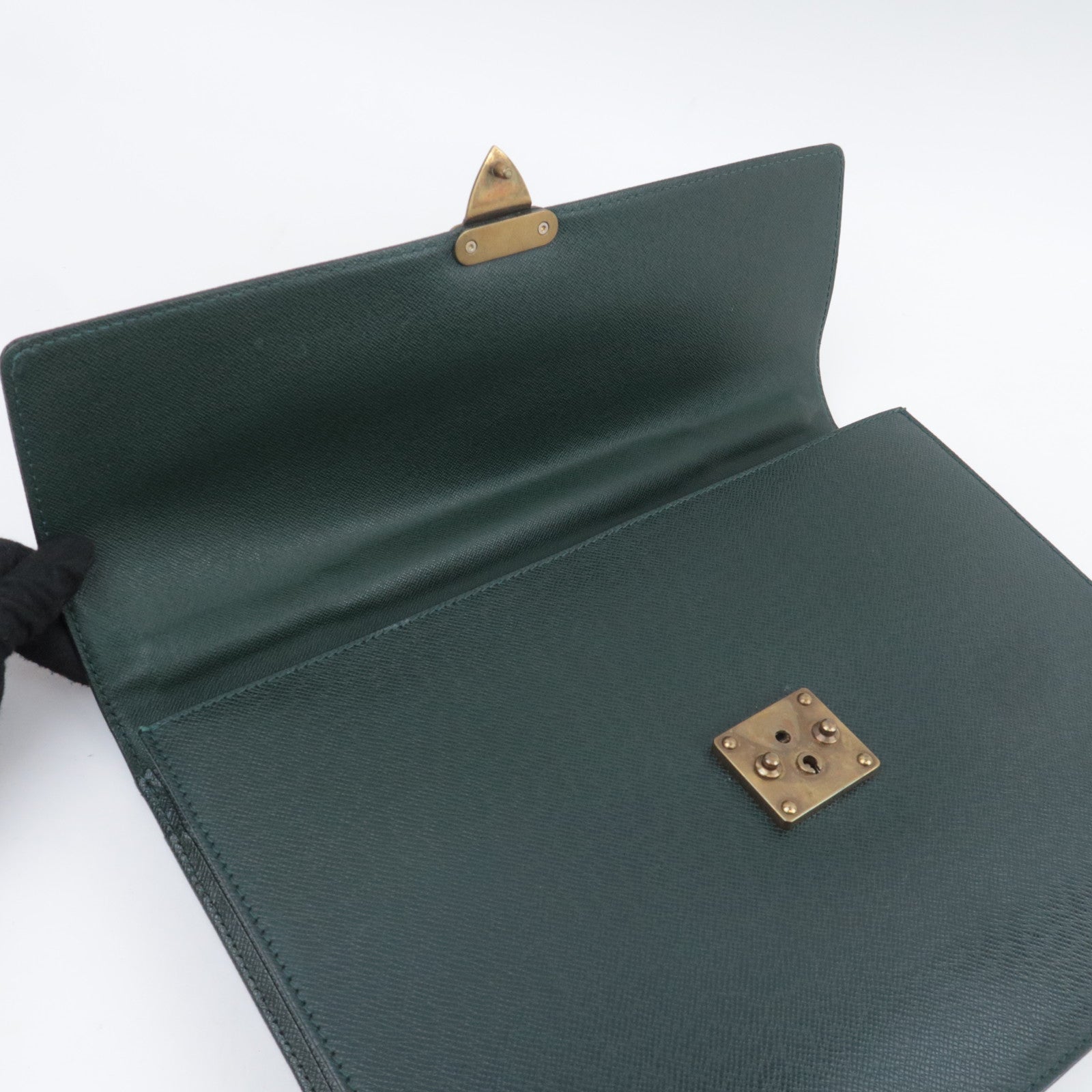 Louis Vuitton Taiga Serviette Clad Briefcase Epicea M30074