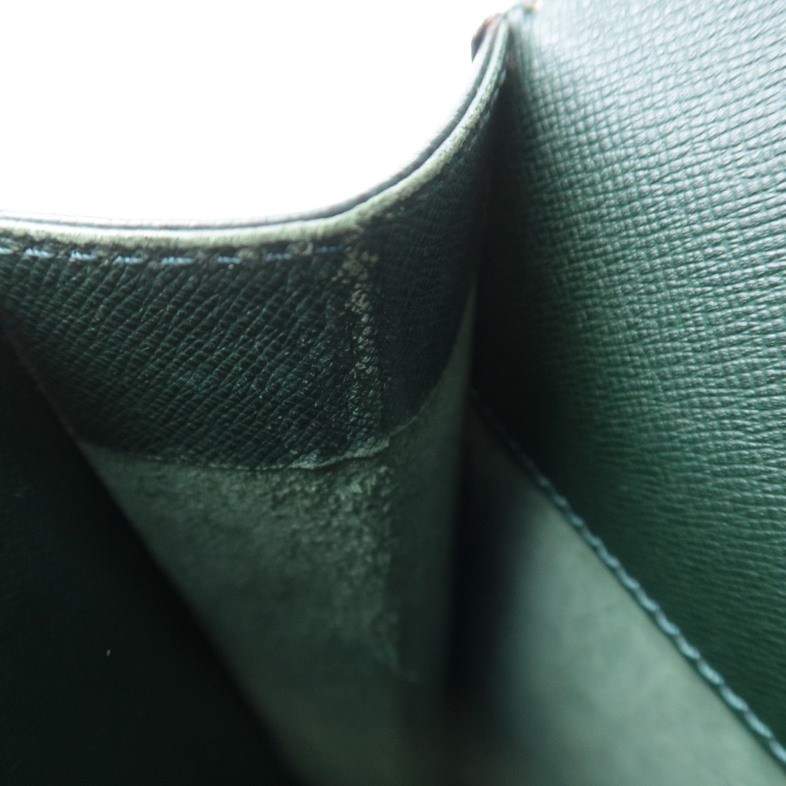 Louis Vuitton Taiga Serviette Clad Briefcase Epicea M30074