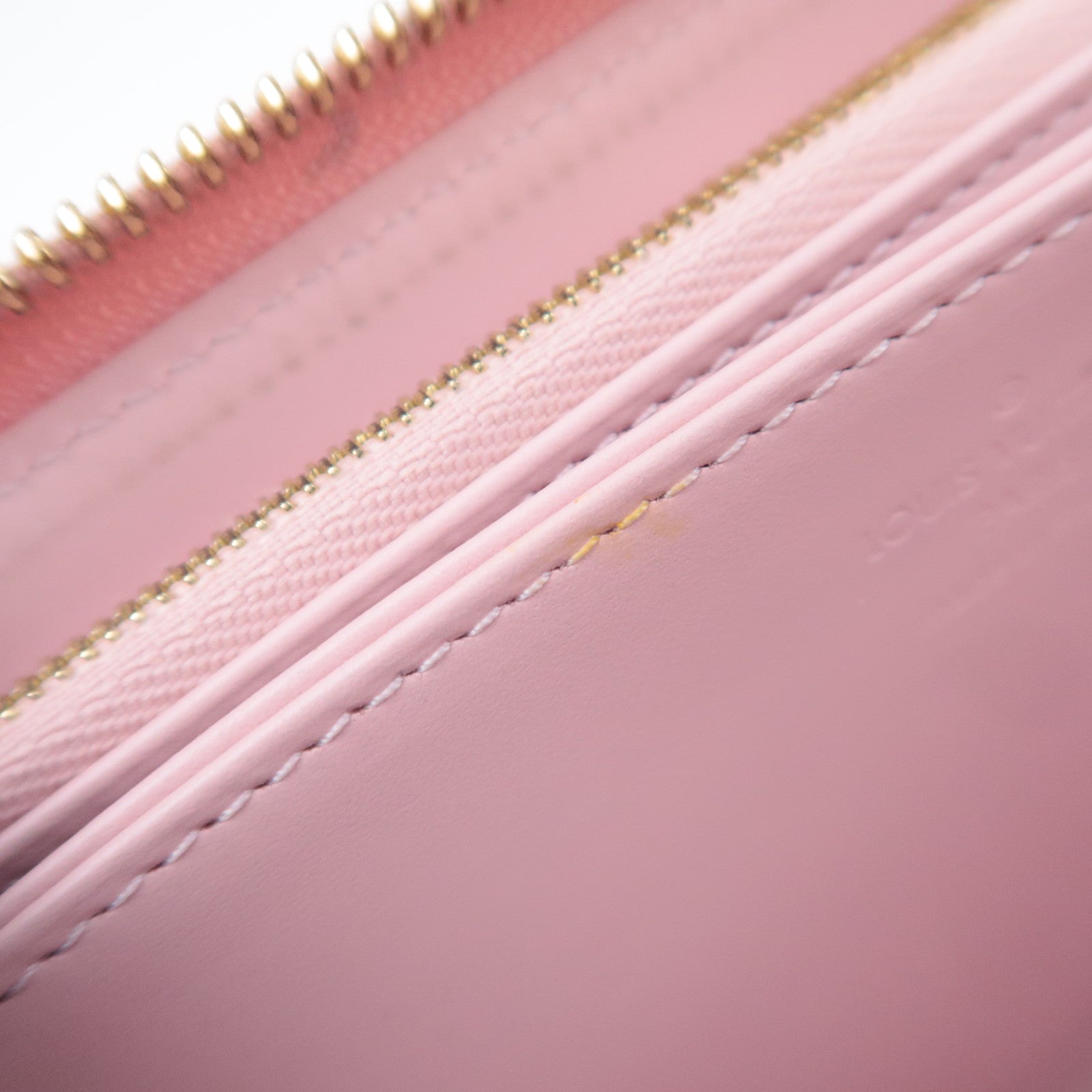 Louis Vuitton Monogram Vernis Zippy Wallet Japan Valentine Exclusive M81145