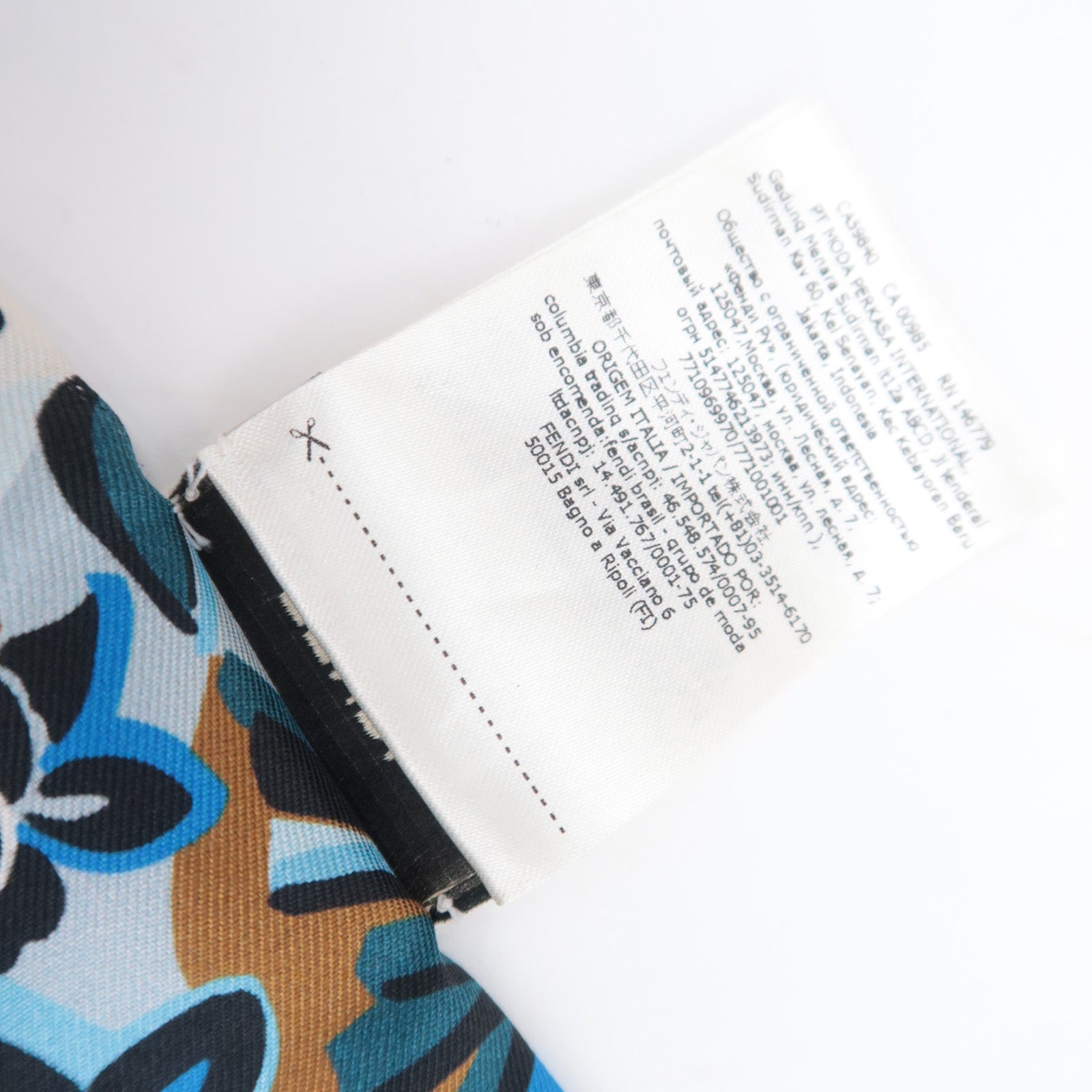 FENDI Wrappy Scarf Flower Print 100% Silk Blue