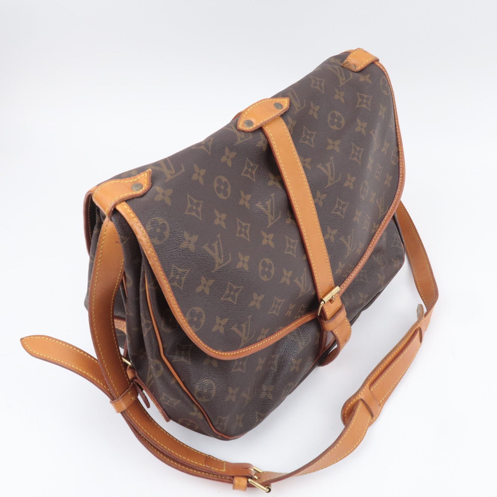 Louis Vuitton Monogram Saumur 35 Shoulder Bag M42254