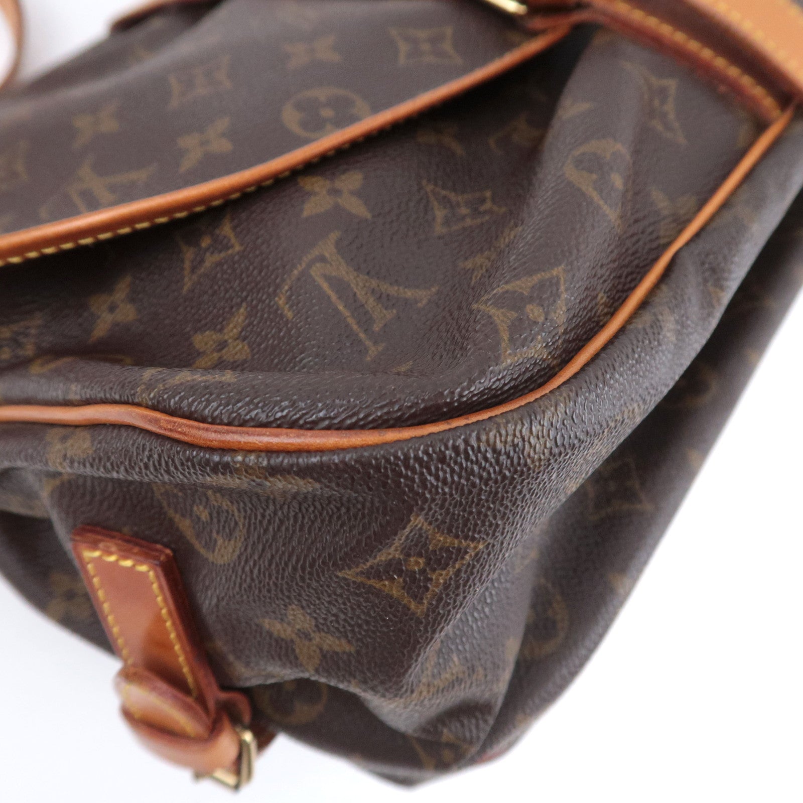 Louis Vuitton Monogram Saumur 35 Shoulder Bag M42254