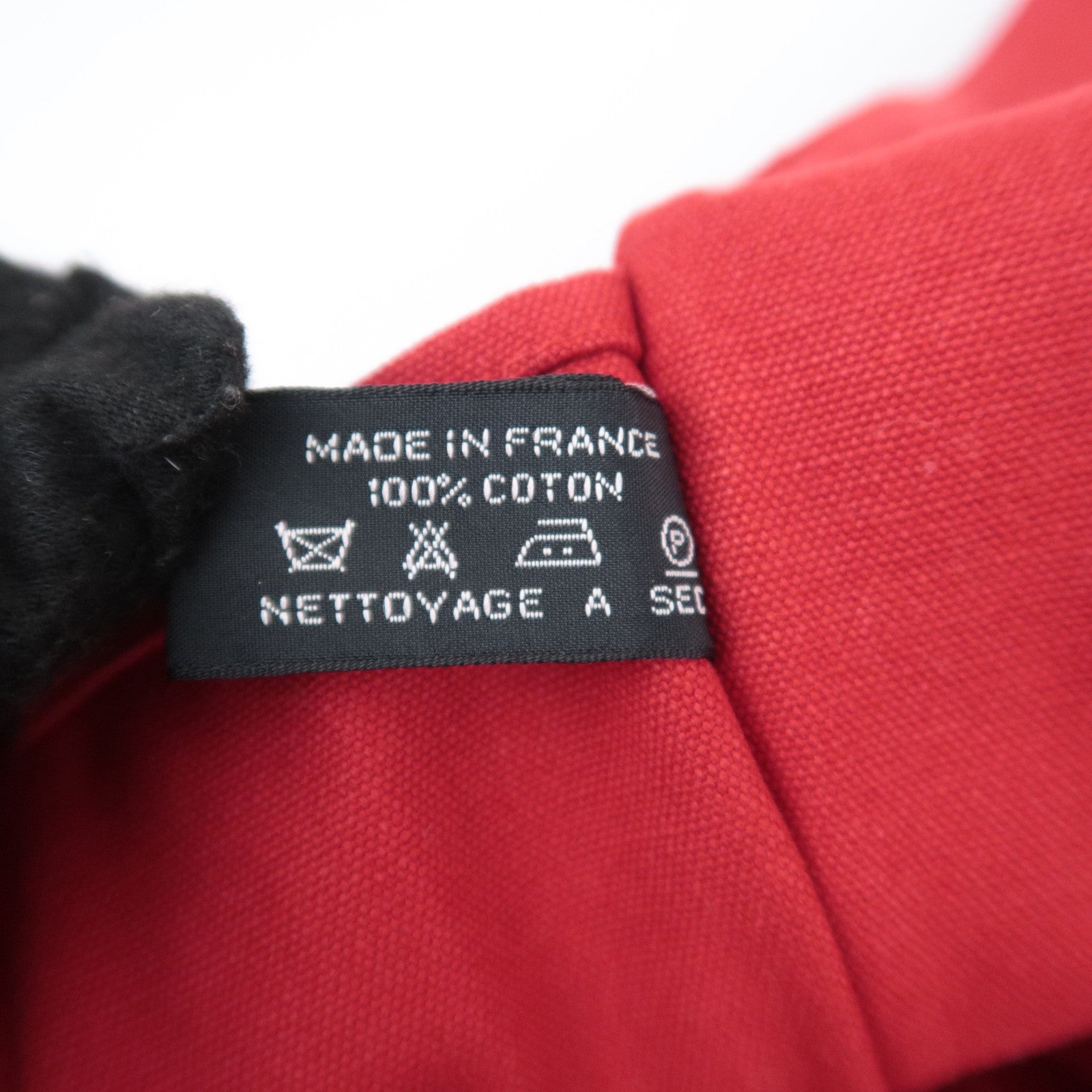 HERMES Bolide Dress Shirt Storage Pouch Tapis De Selle Red