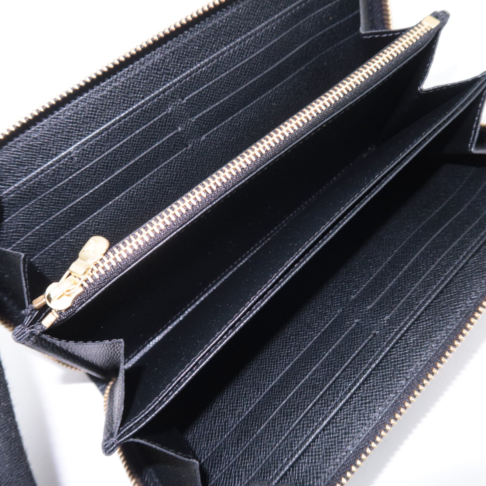 Louis Vuitton Epi Zippy Wallet Noir M61857