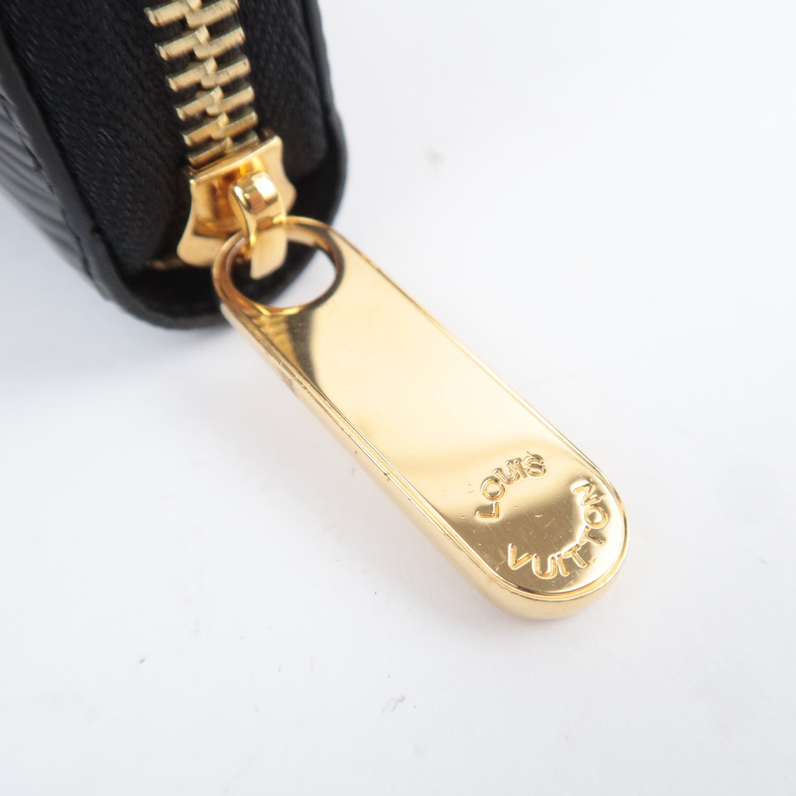 Louis Vuitton Epi Zippy Wallet Noir M61857