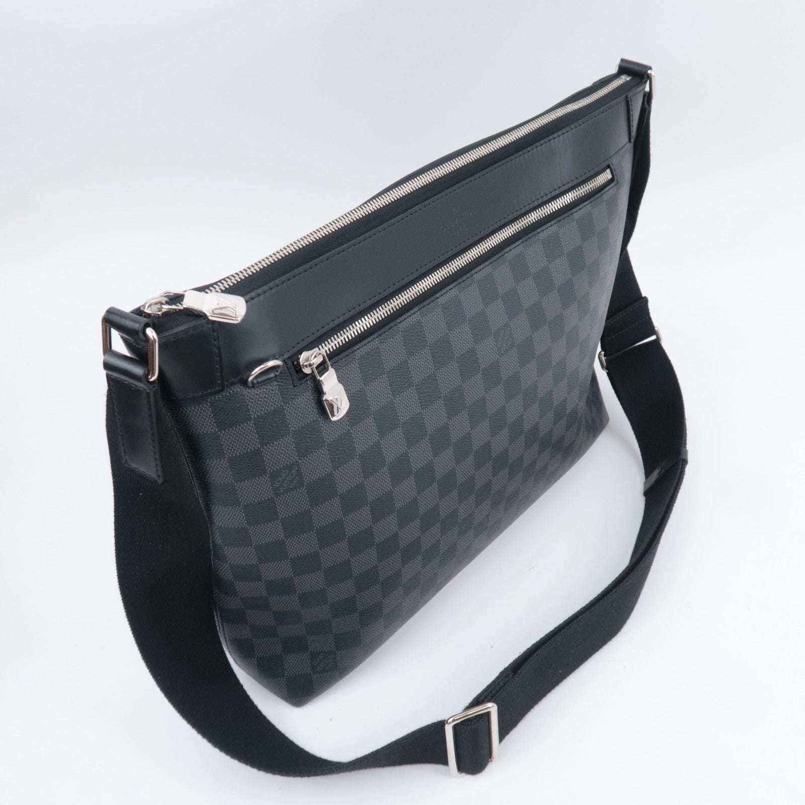 Louis Vuitton Damier Graphite Mick MM NM Shoulder Bag N40004