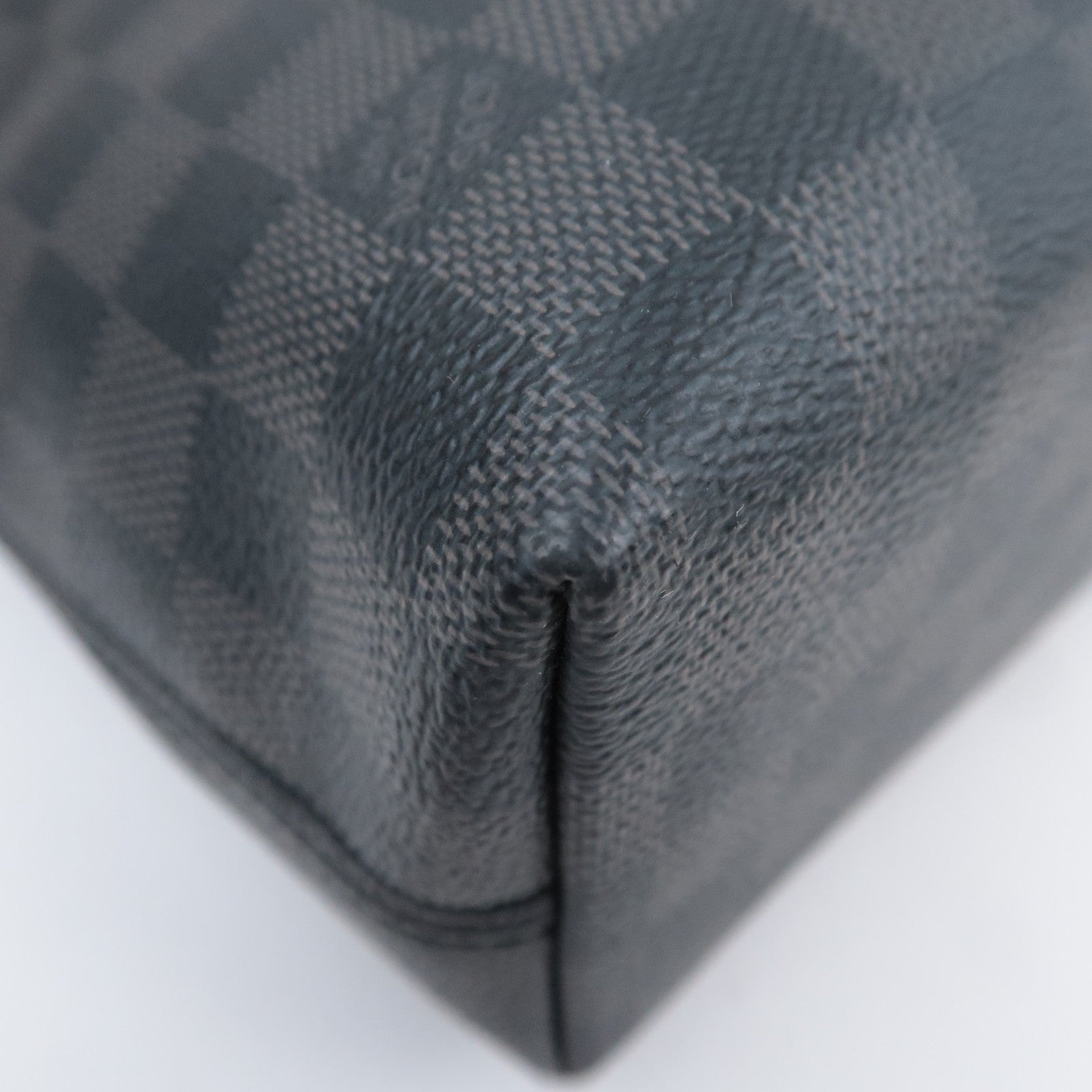 Louis Vuitton Damier Graphite Mick MM NM Shoulder Bag N40004