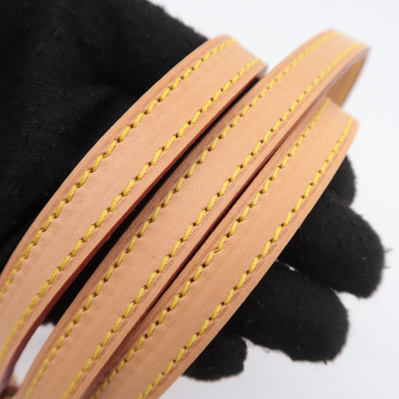 Louis Vuitton Leather Shoulder Strap 114cm Width 1.2cm