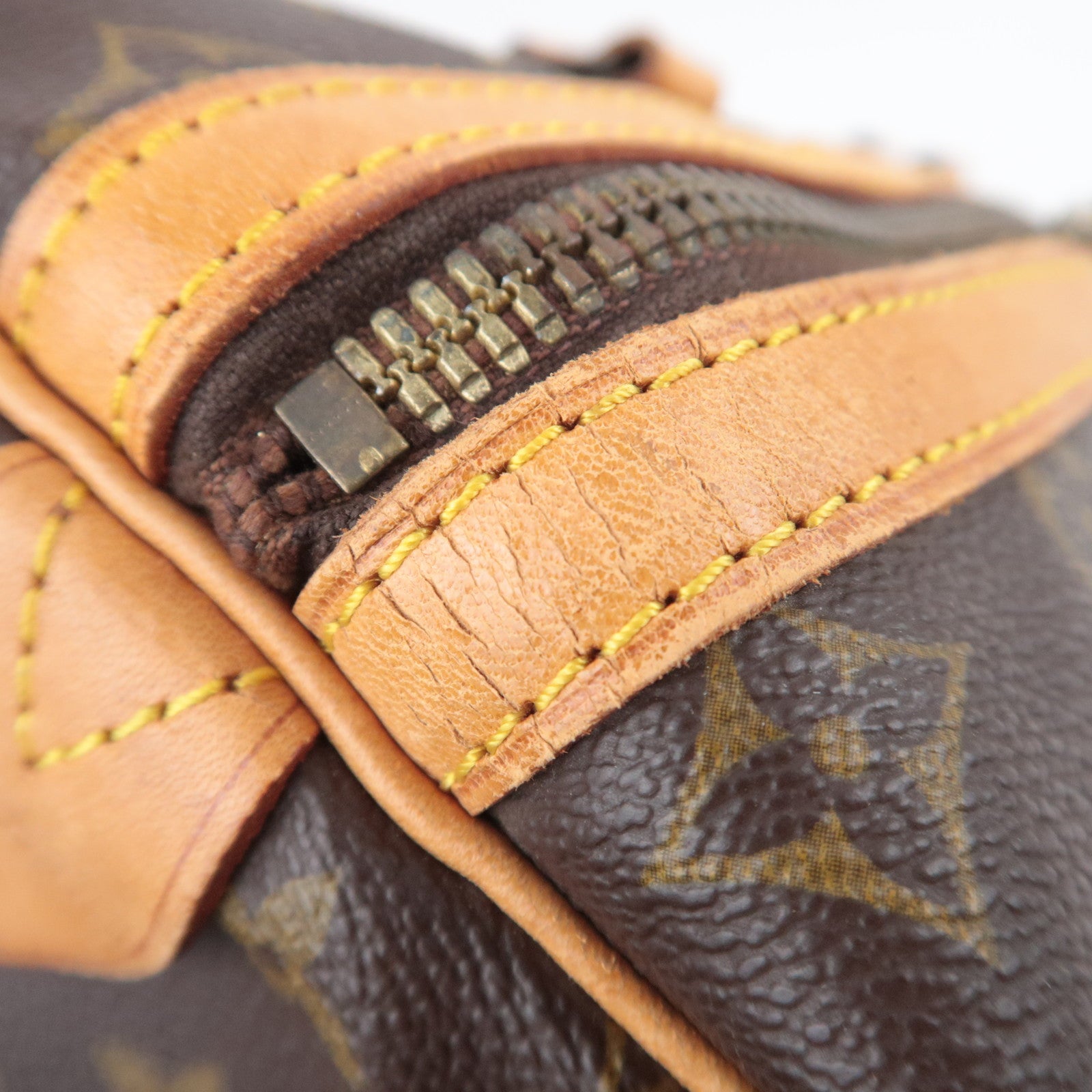 Louis Vuitton Monogram Sac Souple 35 Boston Bag M41626
