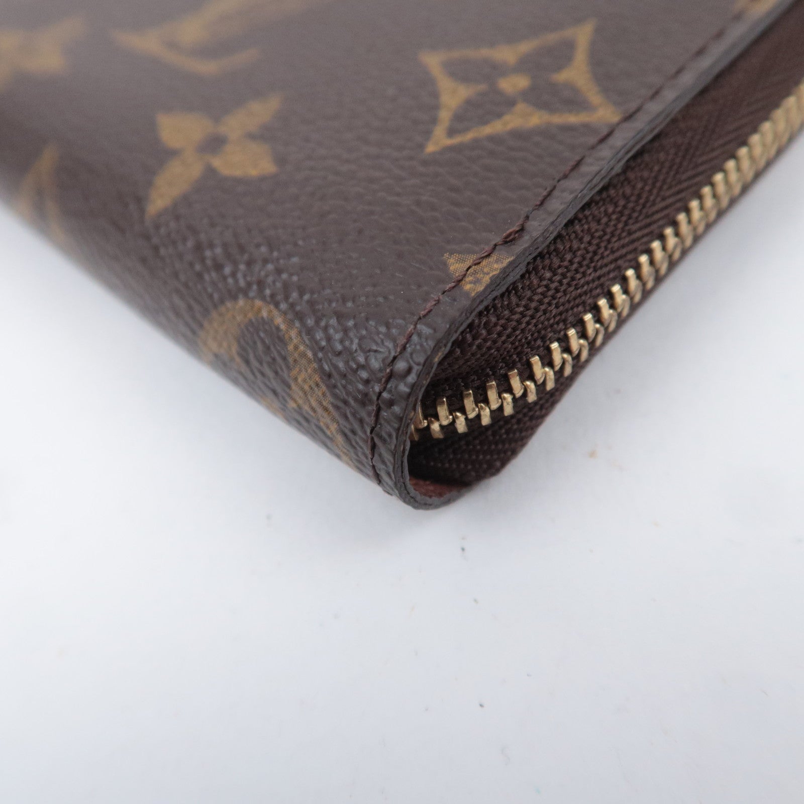 Louis Vuitton Monogram Zippy Coin Purse M60067