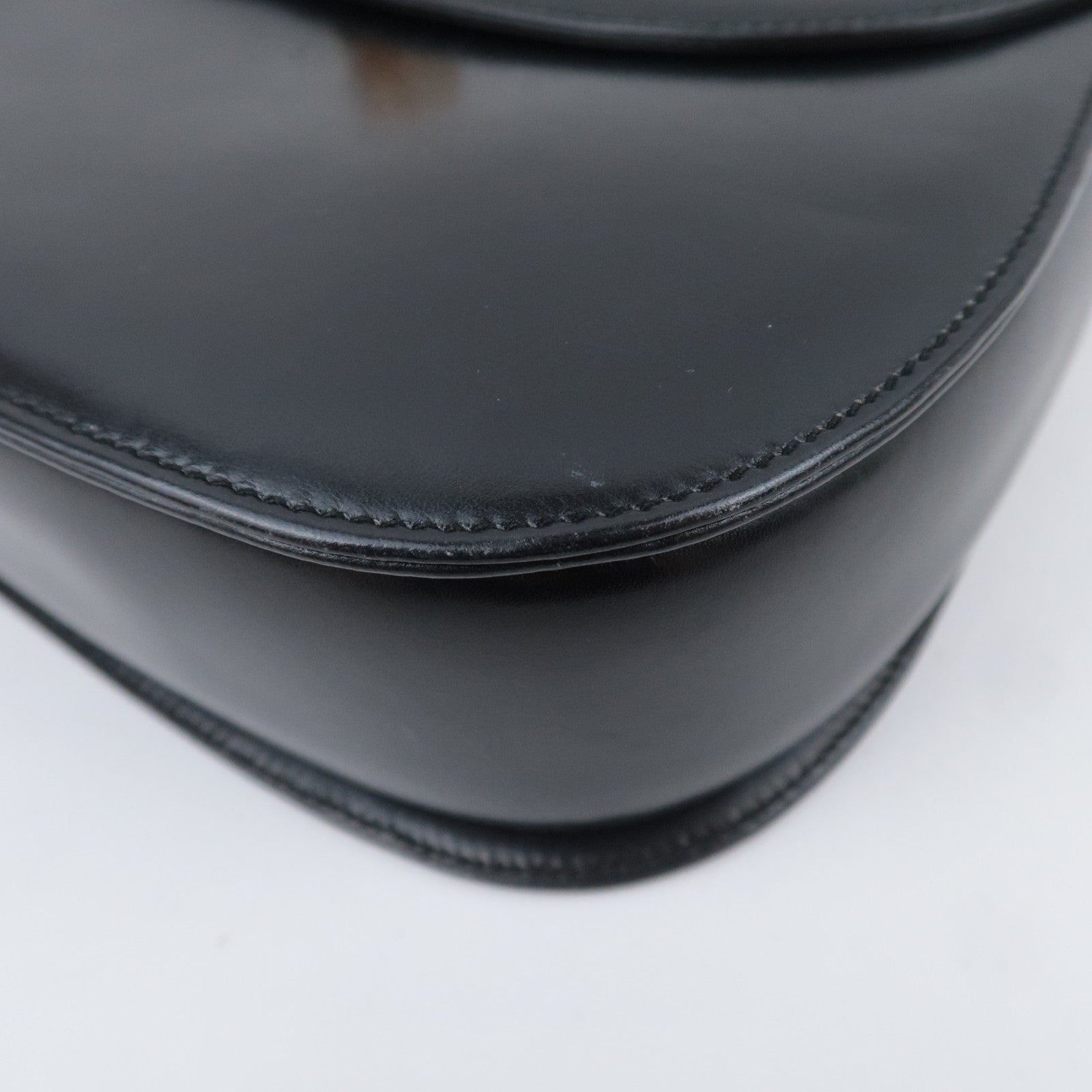 GUCCI Old Gucci Turnlock Leather Handbag Black 000.46.0164
