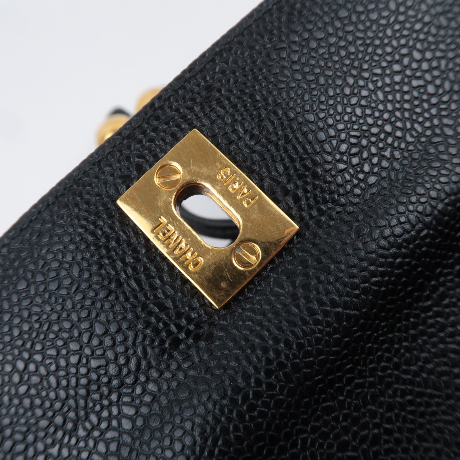 CHANEL Vintage Caviarskin Drawstring Shoulder Bag Black