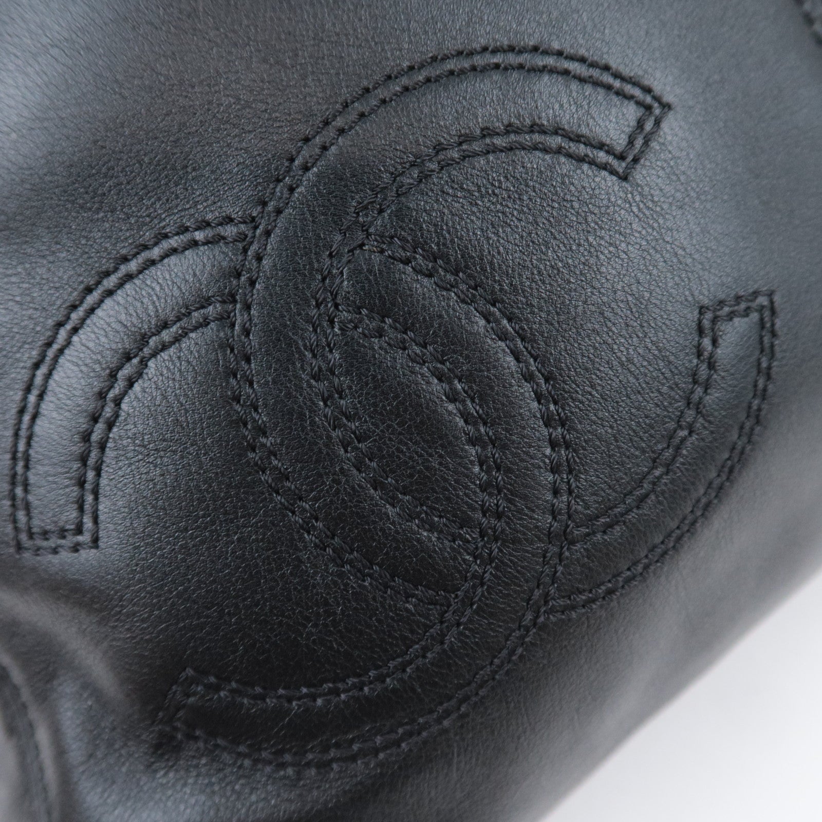CHANEL Coco Mark Hobo Lambskin Shoulder Bag Black