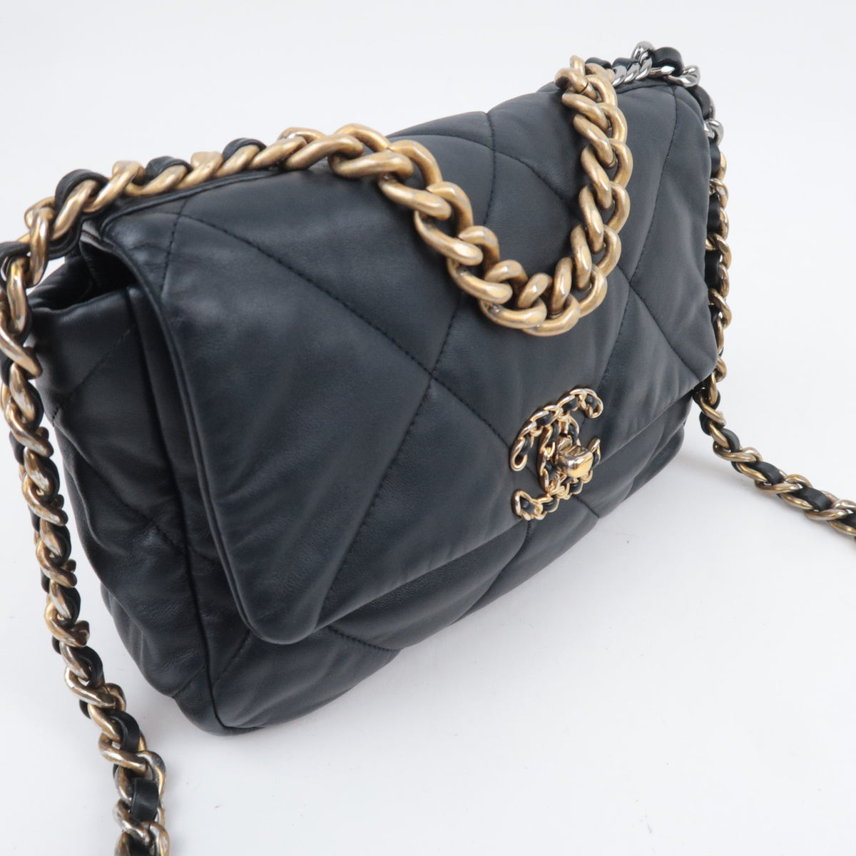 CHANEL 19 Dixneuf Small Lambskin Chain Shoulder Bag AS1160
