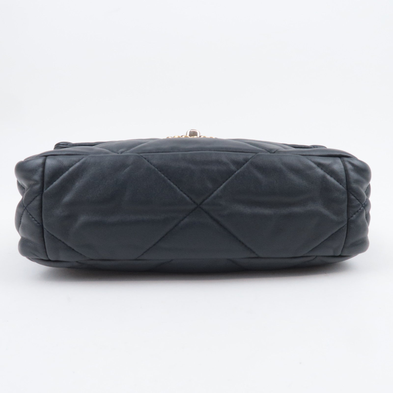 CHANEL 19 Dixneuf Small Lambskin Chain Shoulder Bag AS1160