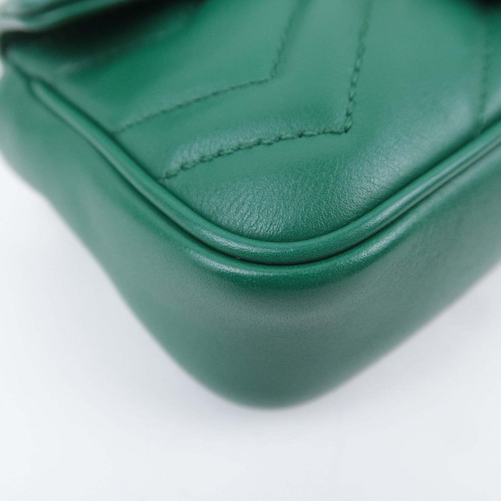 GUCCI GG Marmont Leather Chain Shoulder Bag 476433