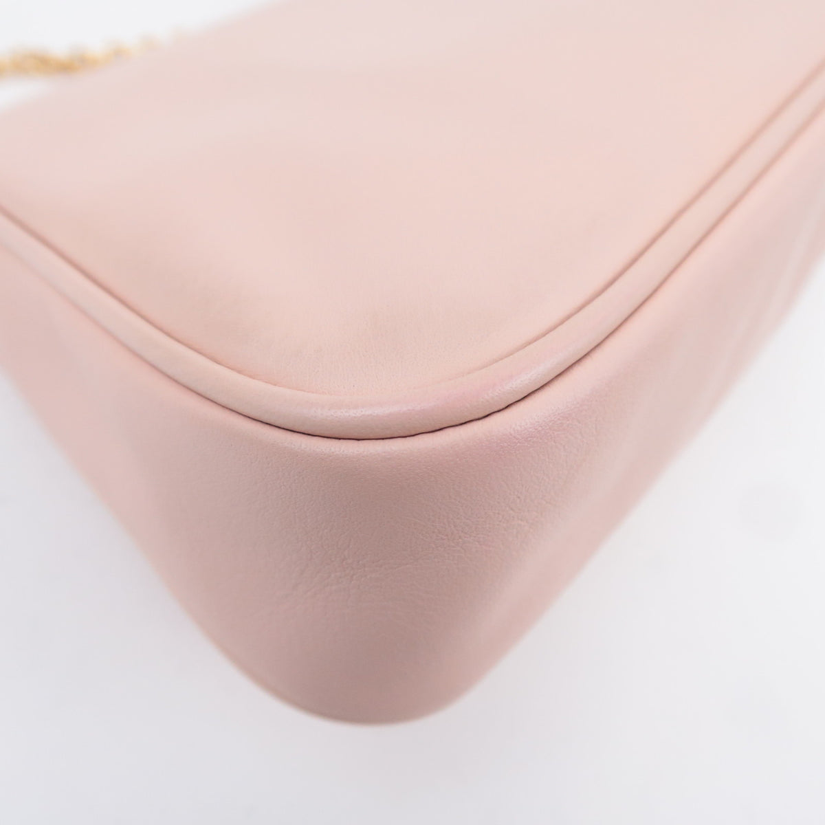 FENDI Leather Chain Shoulder Bag Pink 8M0276