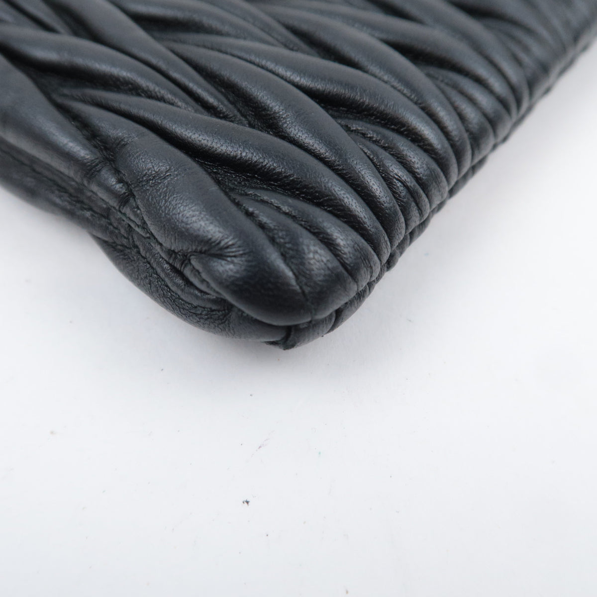 MIU MIU Matelasse Leather Accessory Pouch Black