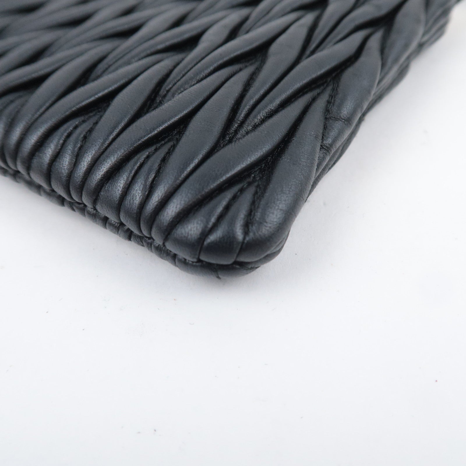 MIU MIU Matelasse Leather Accessory Pouch Black