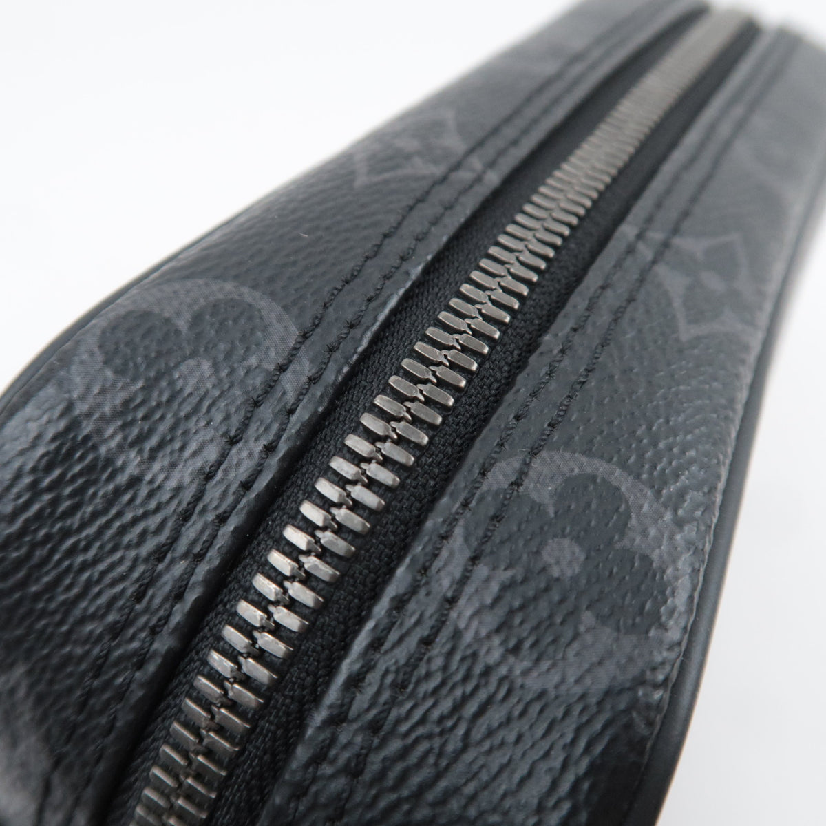 Louis Vuitton Monogram Eclipse Trousse Toilette PM M43384