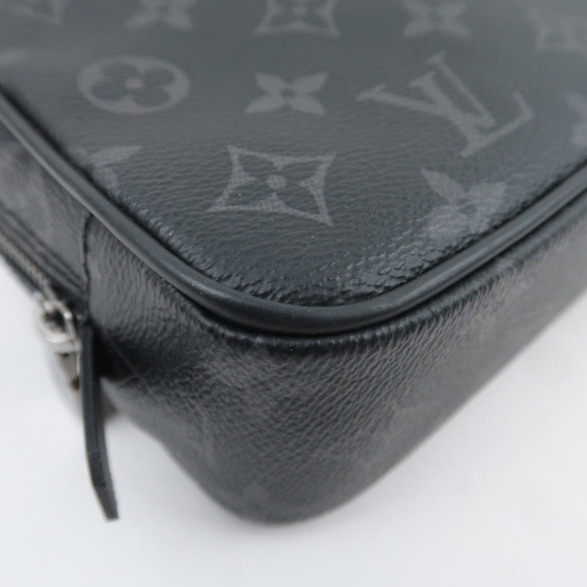 Louis Vuitton Monogram Eclipse Trousse Toilette PM M43384