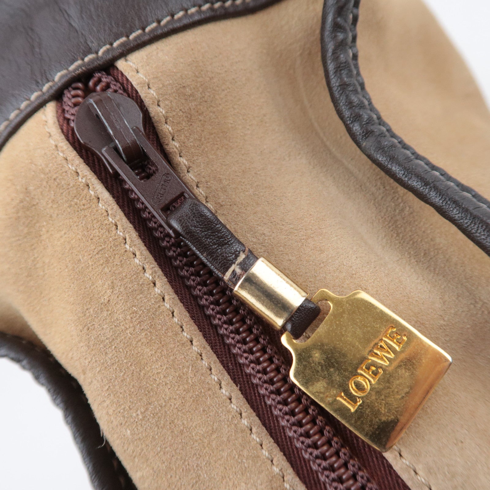 LOEWE Amazona 32 Suede Handbag Beige