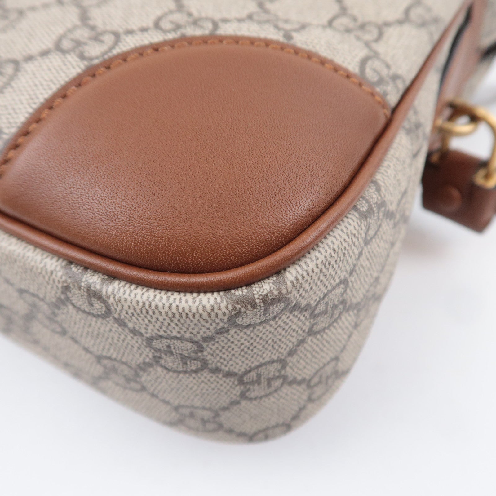 GUCCI GG Emblem Medium Briefcase