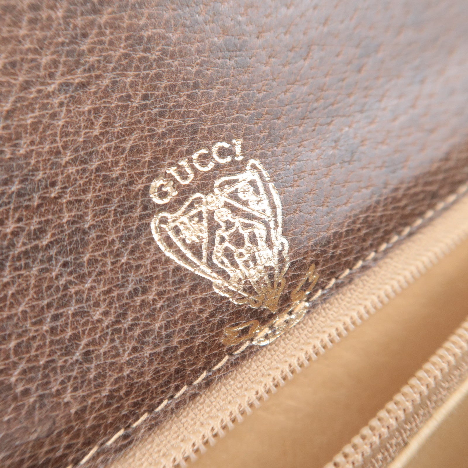 GUCCI Old Gucci GG Logo Buckle Leather Shoulder Bag