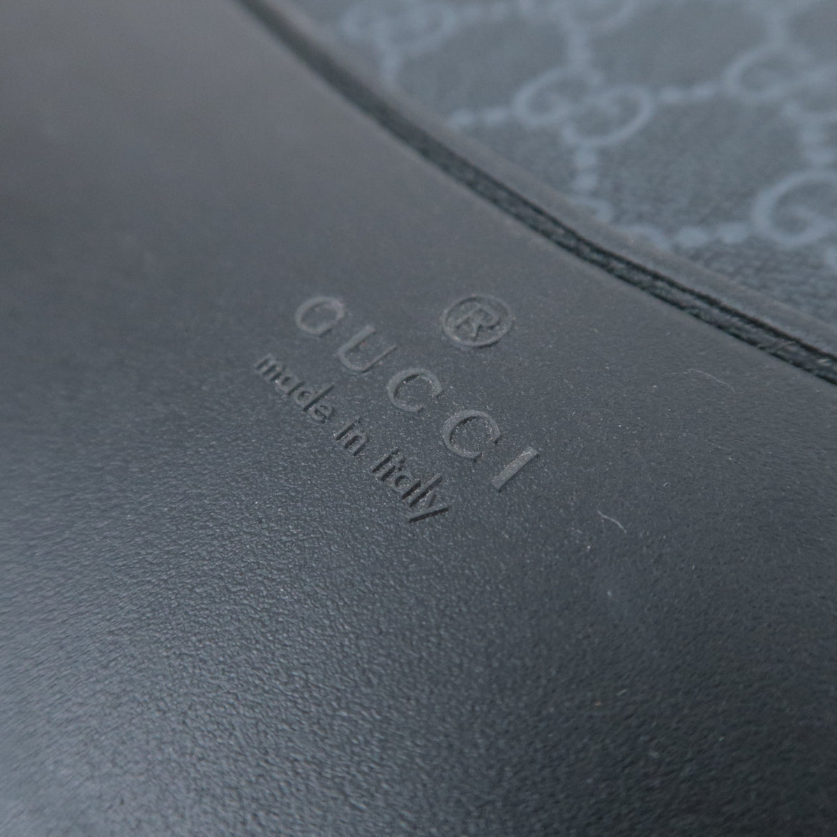 GUCCI GG Supreme Luggage Case Black 474356