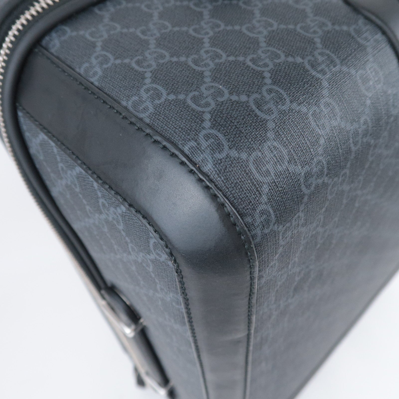 GUCCI GG Supreme Luggage Case Black 474356