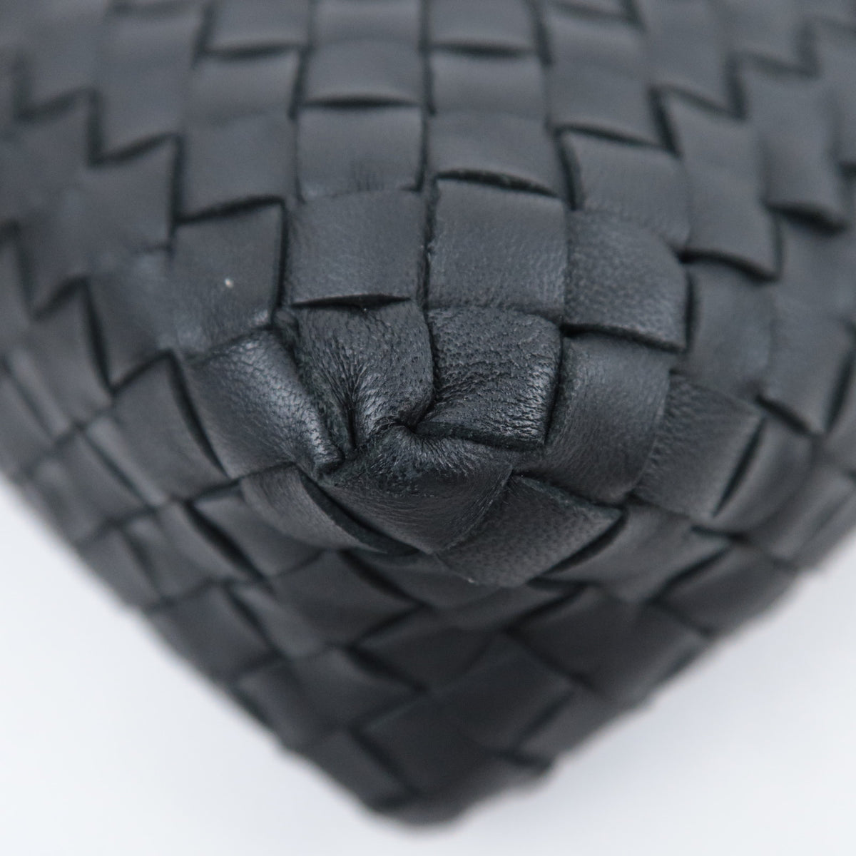 BOTTEGA VENETA Intrecciato Shoulder Bag
