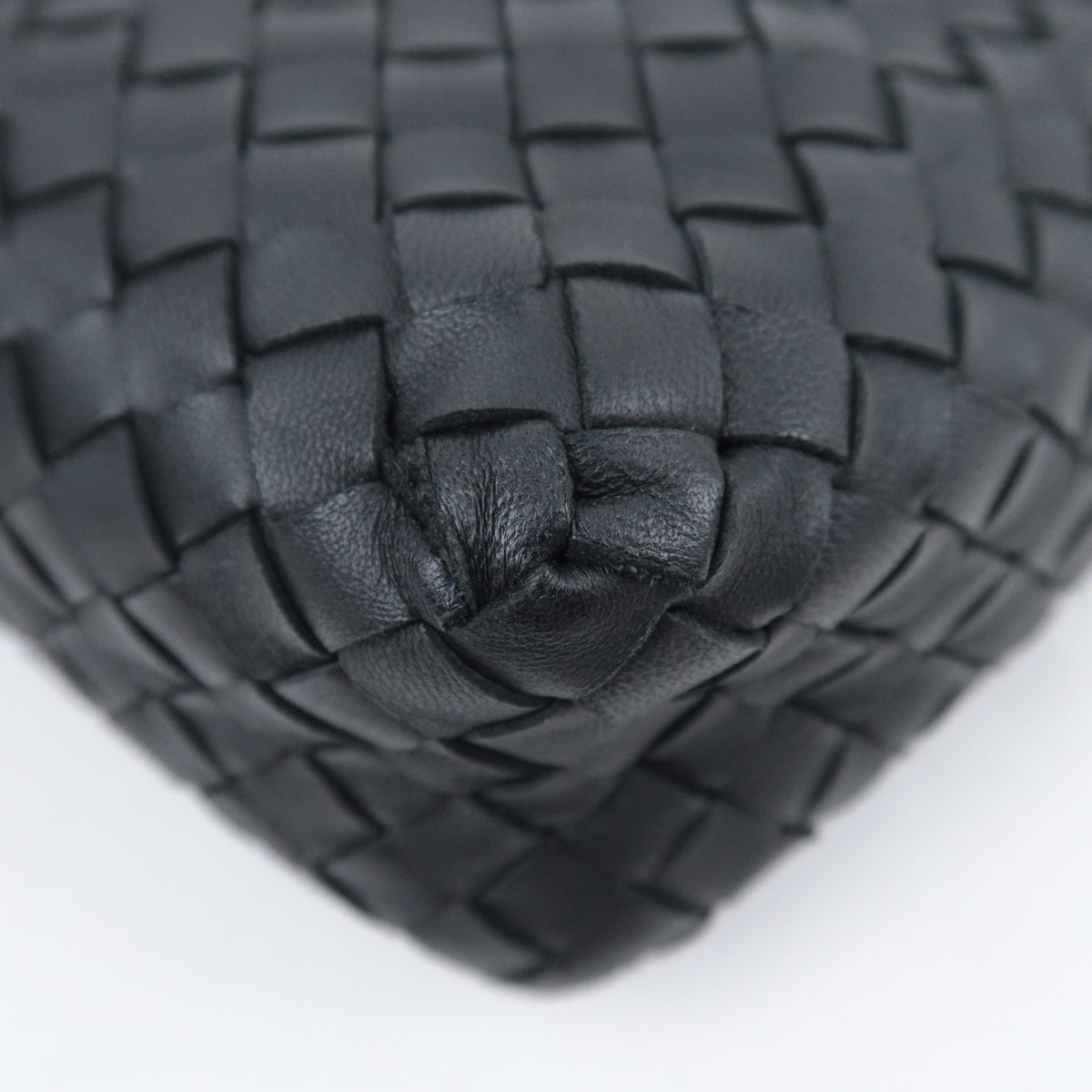 BOTTEGA VENETA Intrecciato Shoulder Bag