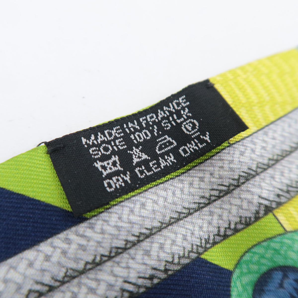 HERMES Twilly Scarf Brandebourgs 100% Silk