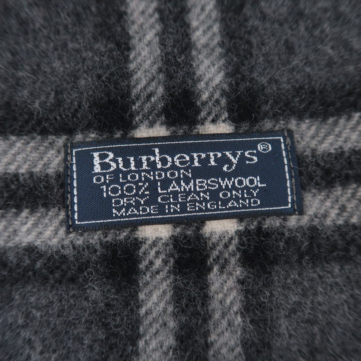 BURBERRY burberrys Nova Plaid Fringe Scarf 100% Wool Gray