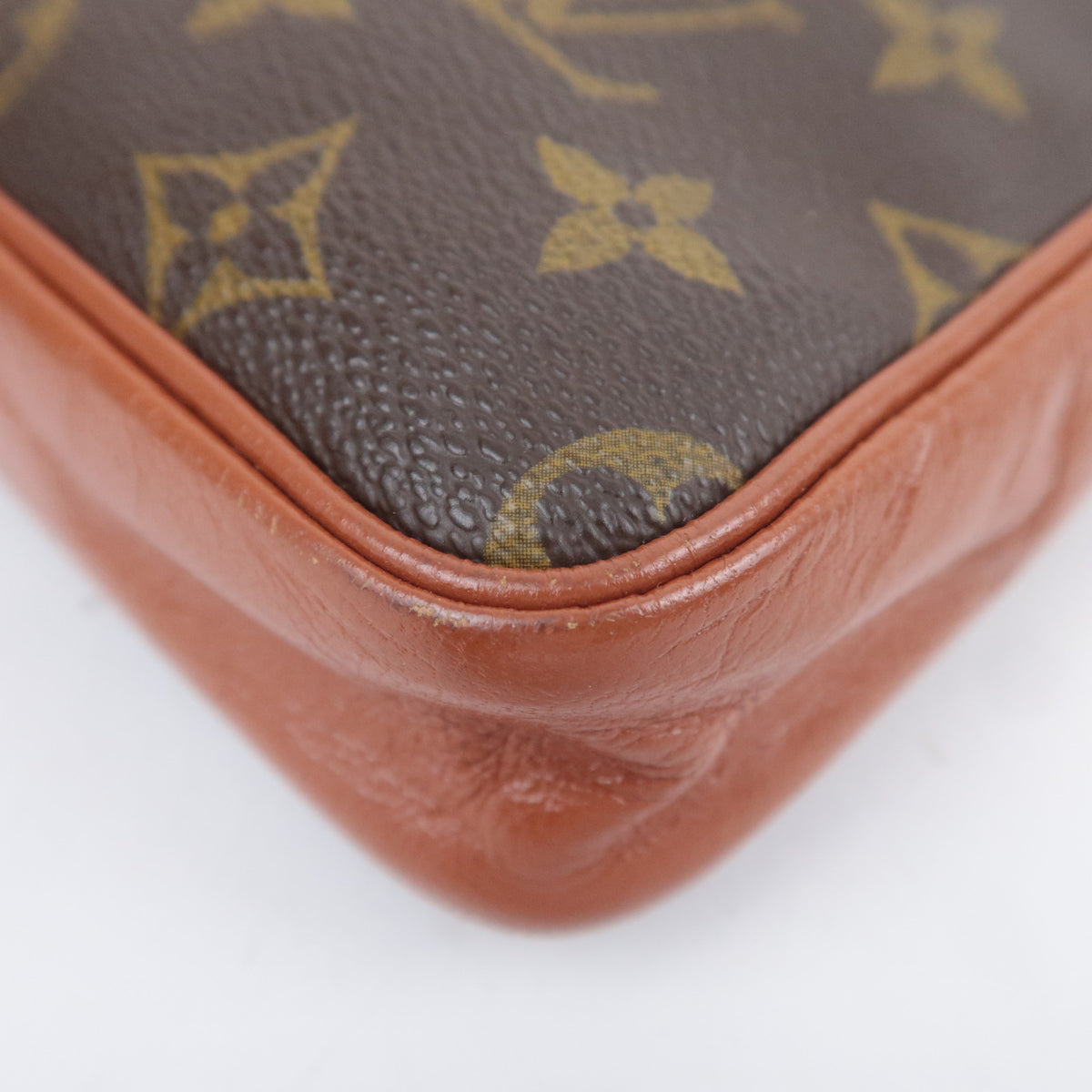 Louis Vuitton Monogram Vintage Shoulder Bag