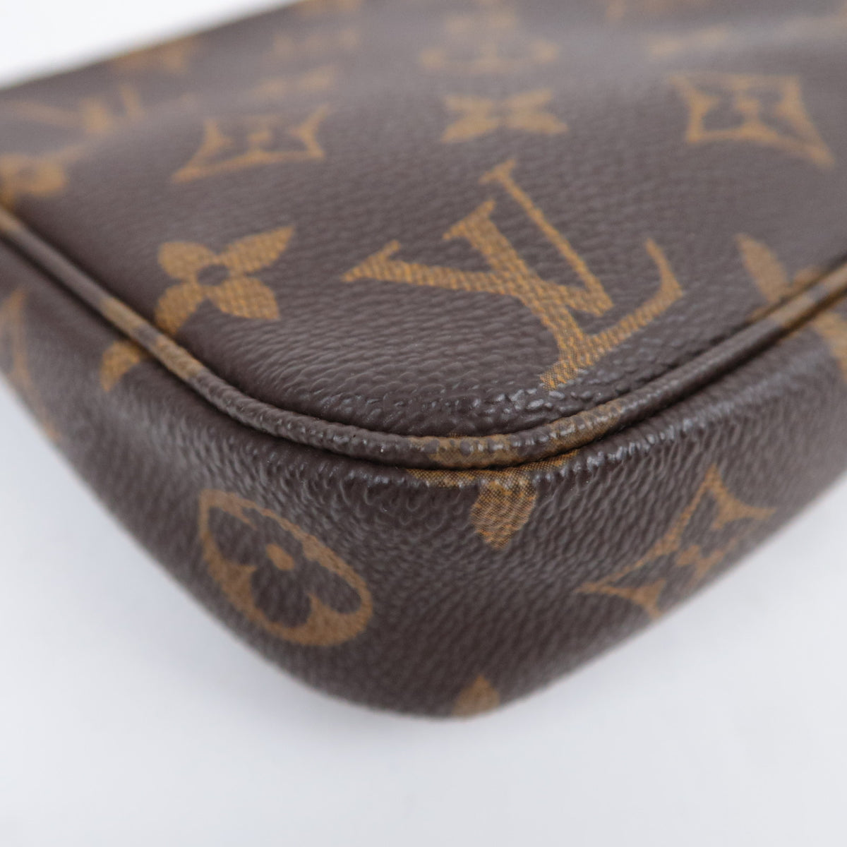 Louis Vuitton Monogram Pochette Accessories Accessory Pouch M51980