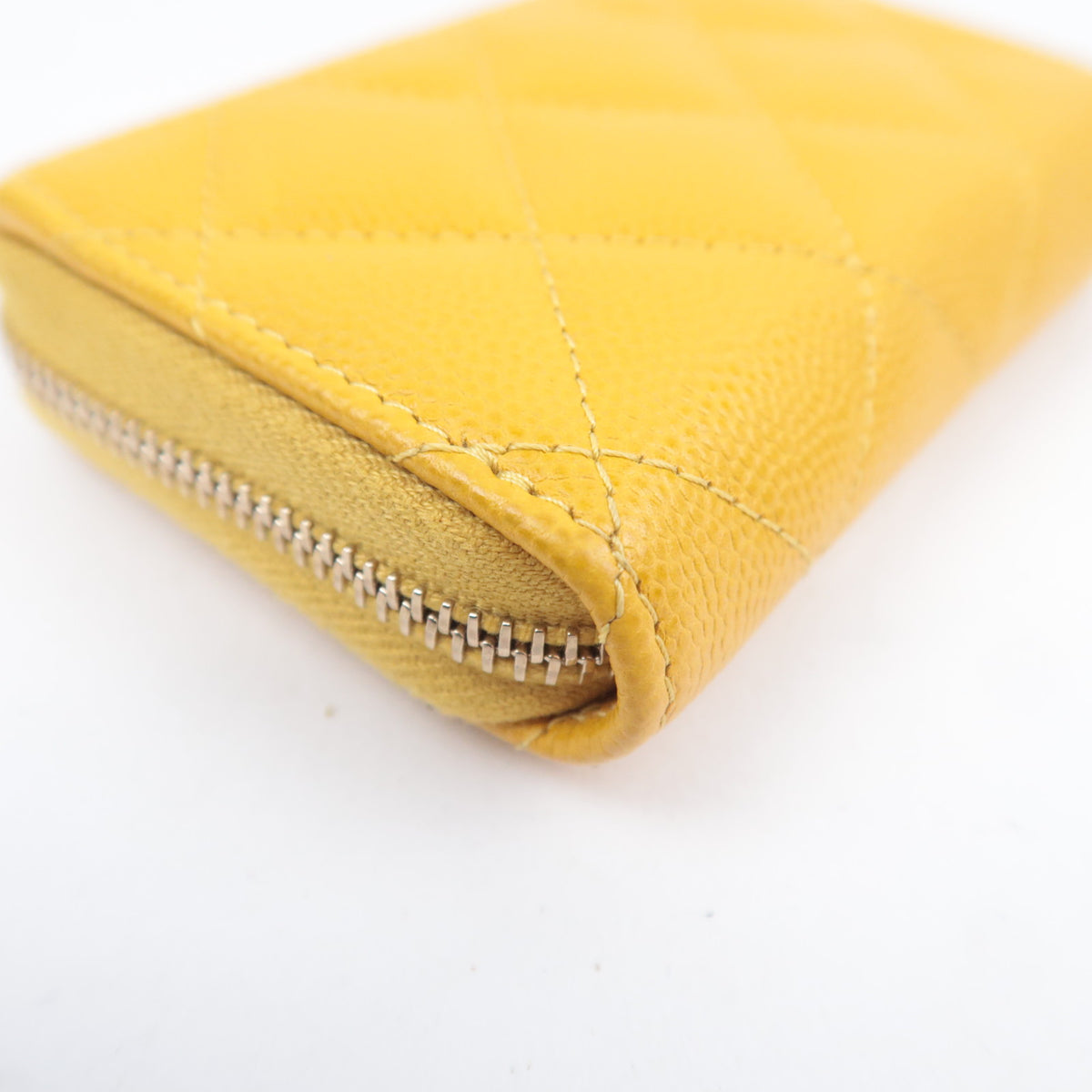 CHANEL Matelasse Classic Zip Coin Purse Caviarskin
