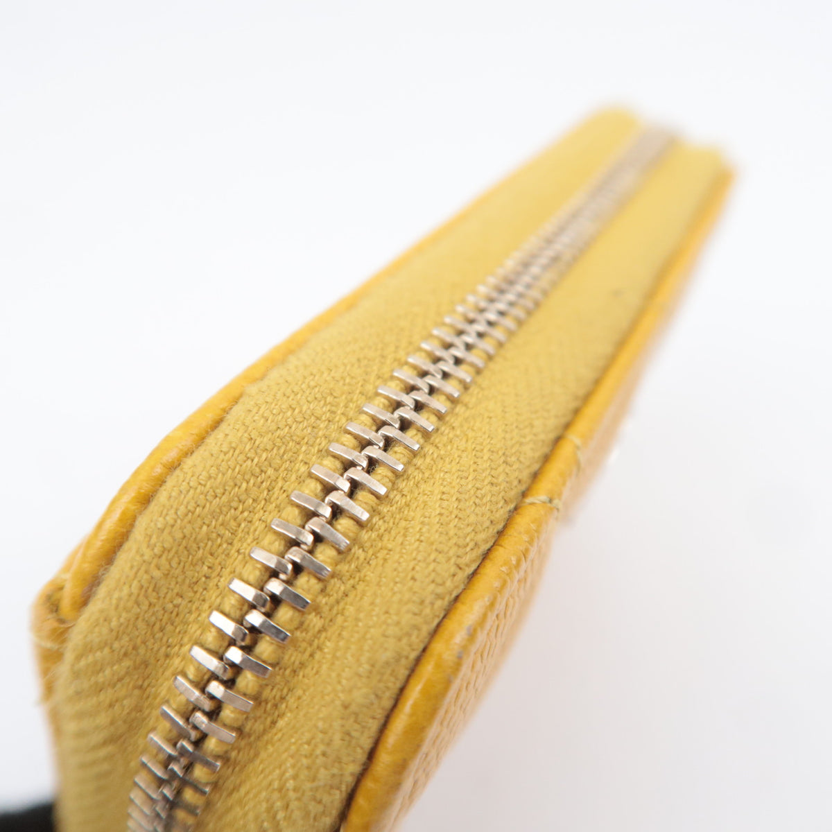 CHANEL Matelasse Classic Zip Coin Purse Caviarskin