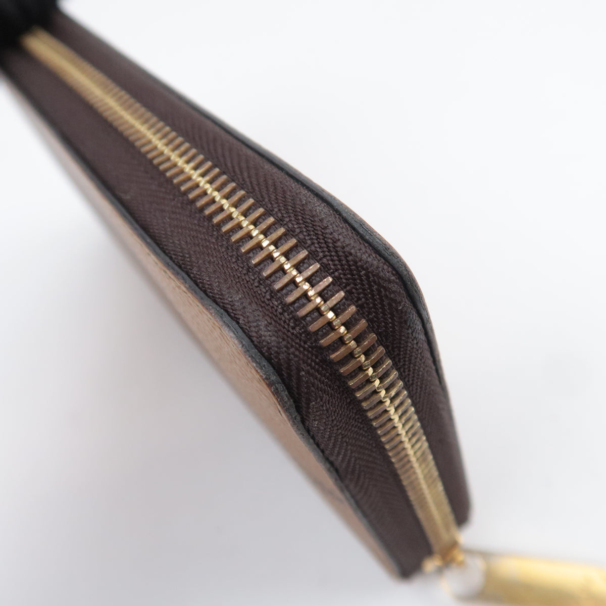 Louis Vuitton Giant Monogram Reverse Zippy Wallet M69353