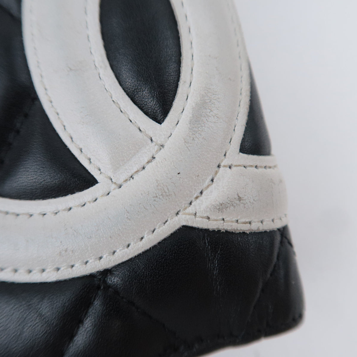 CHANEL Cambon Line Kiss Lock Wallet Lambskin