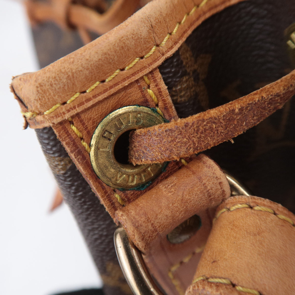 Louis Vuitton Monogram Petit Noe Bucket M42226
