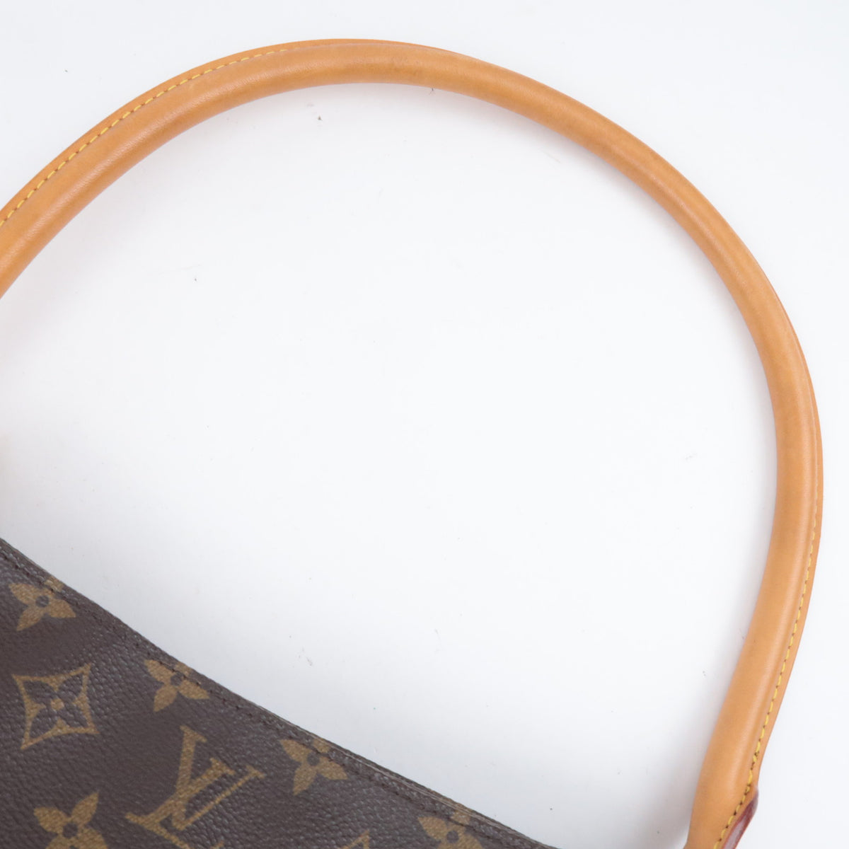 Louis Vuitton Monogram Looping MM Bag M51146