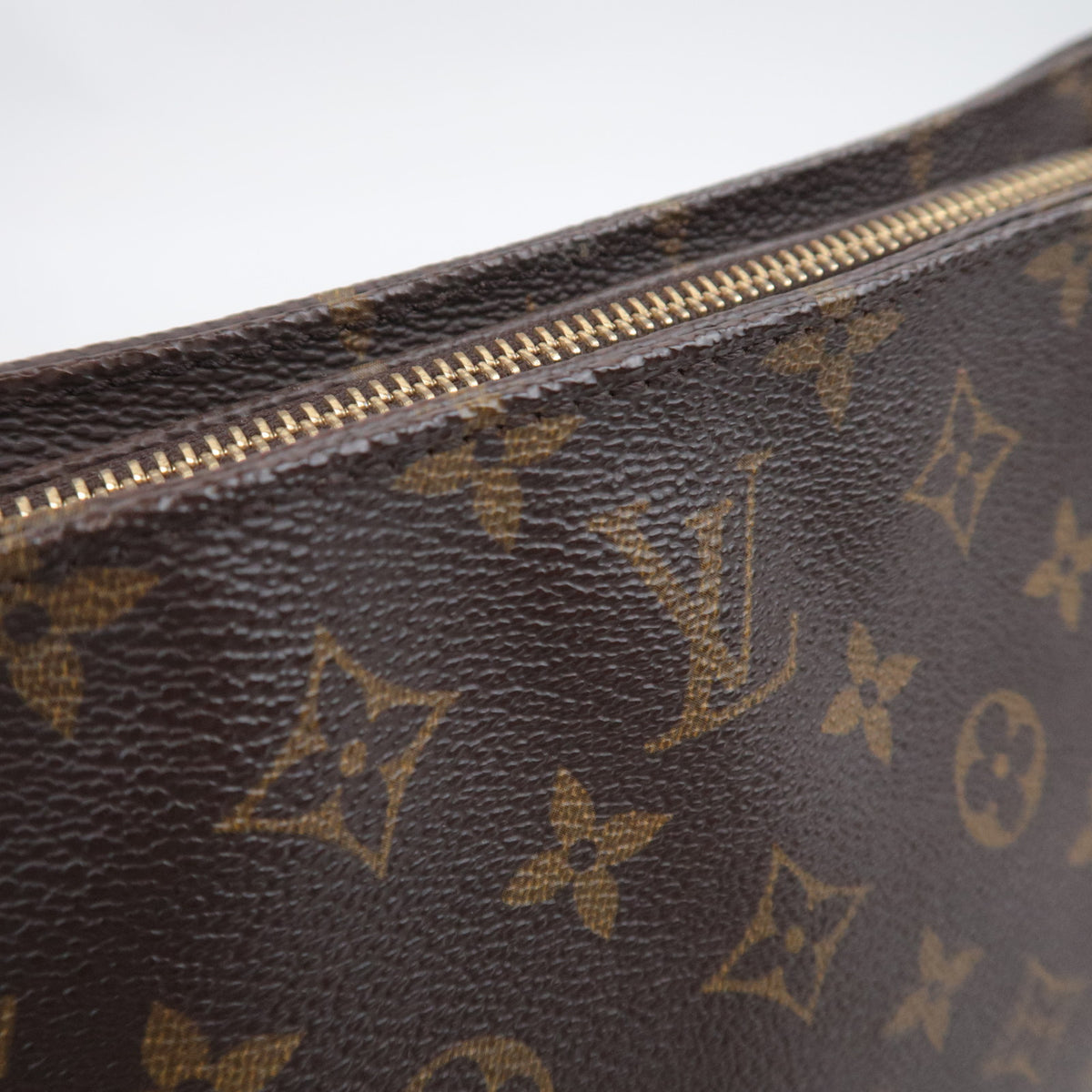 Louis Vuitton Monogram Looping MM Bag M51146