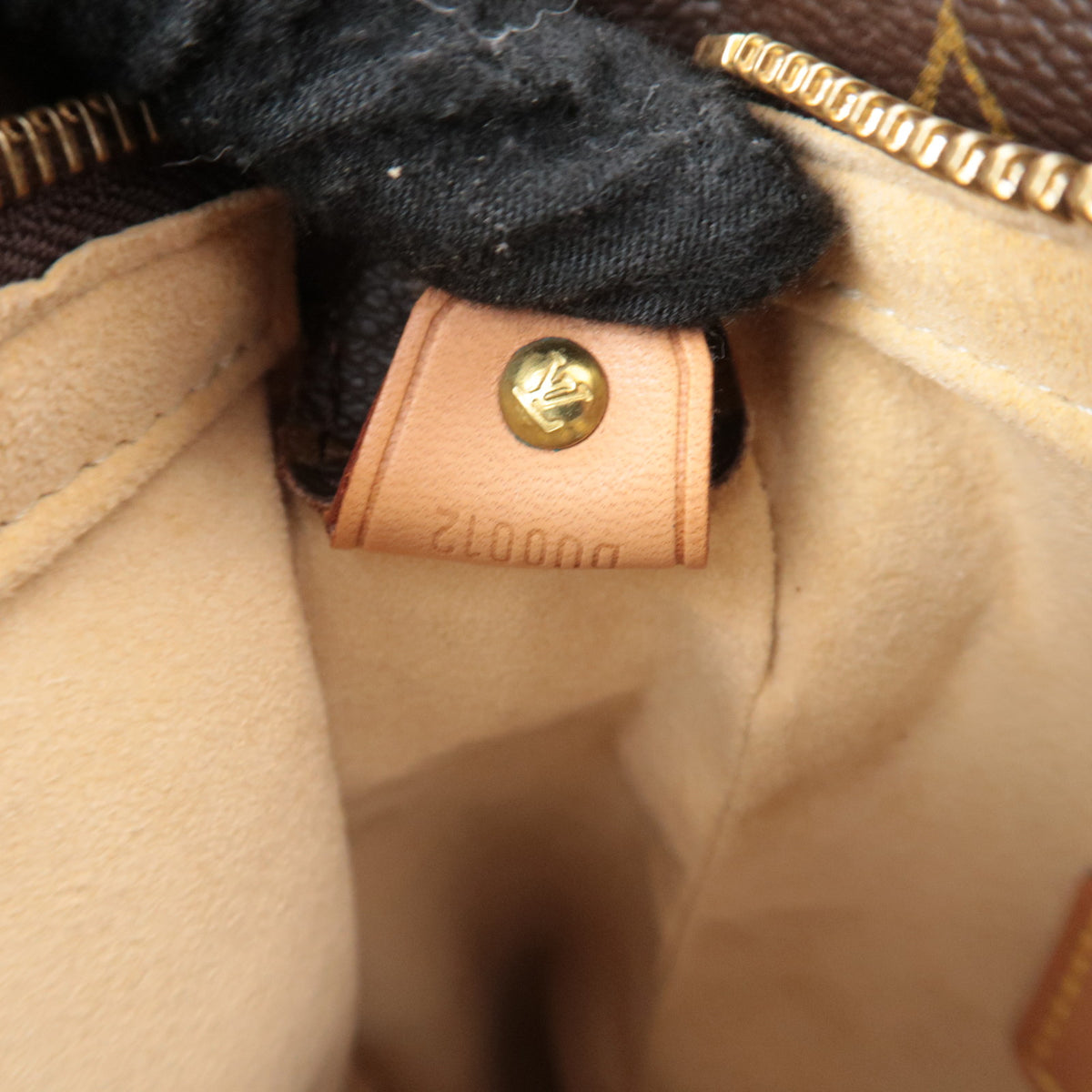 Louis Vuitton Monogram Looping GM Bag M51145