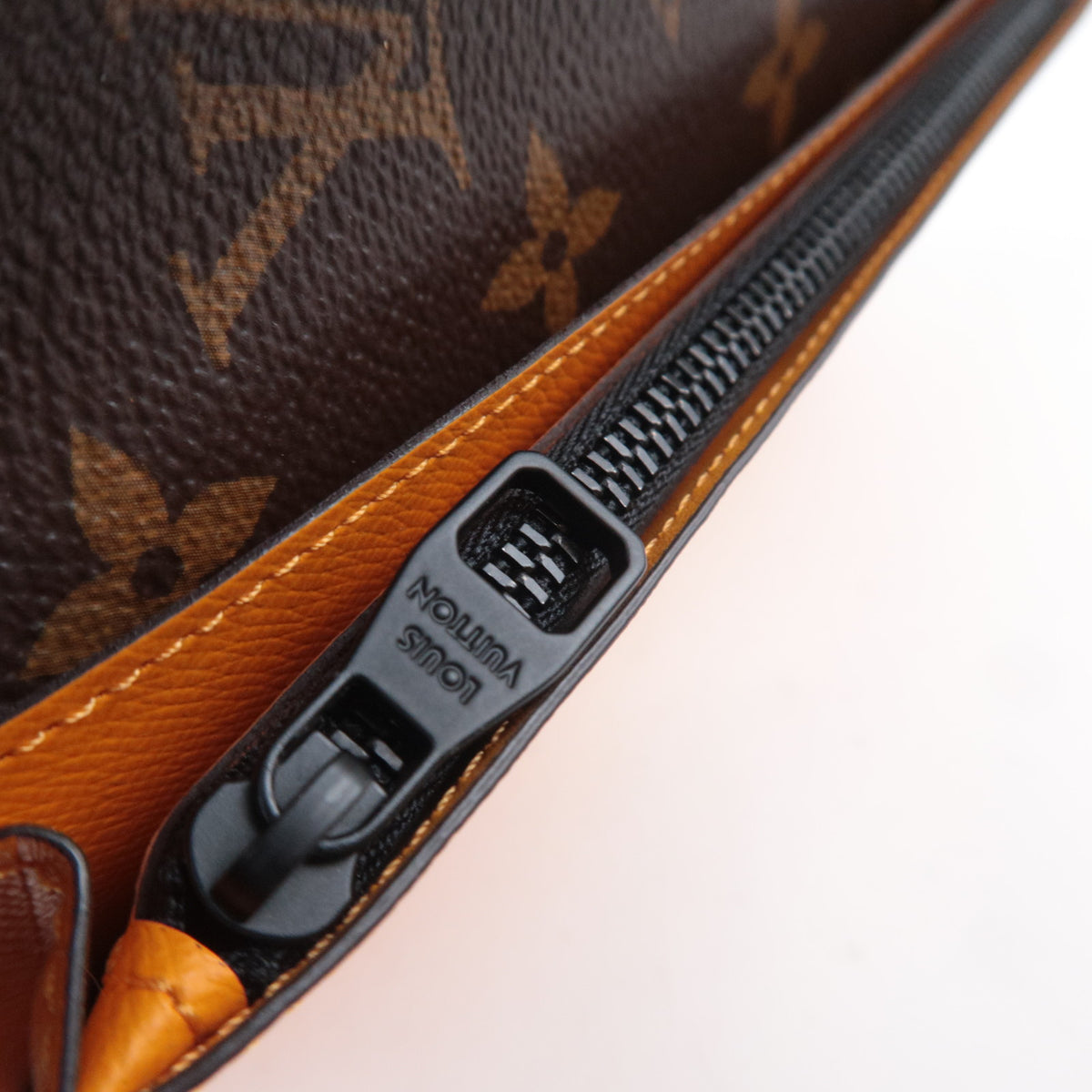 Louis Vuitton Monogram Macassar Portefeuille Brazza NM M82551