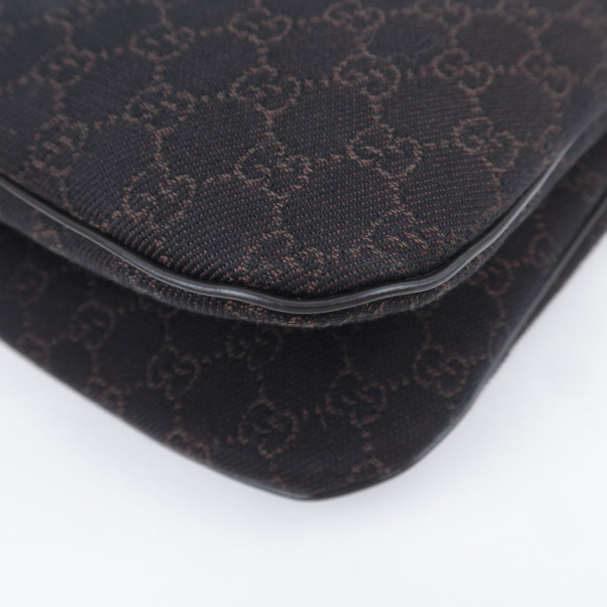 GUCCI GG Canvas Hobo Shoulder Bag 211523