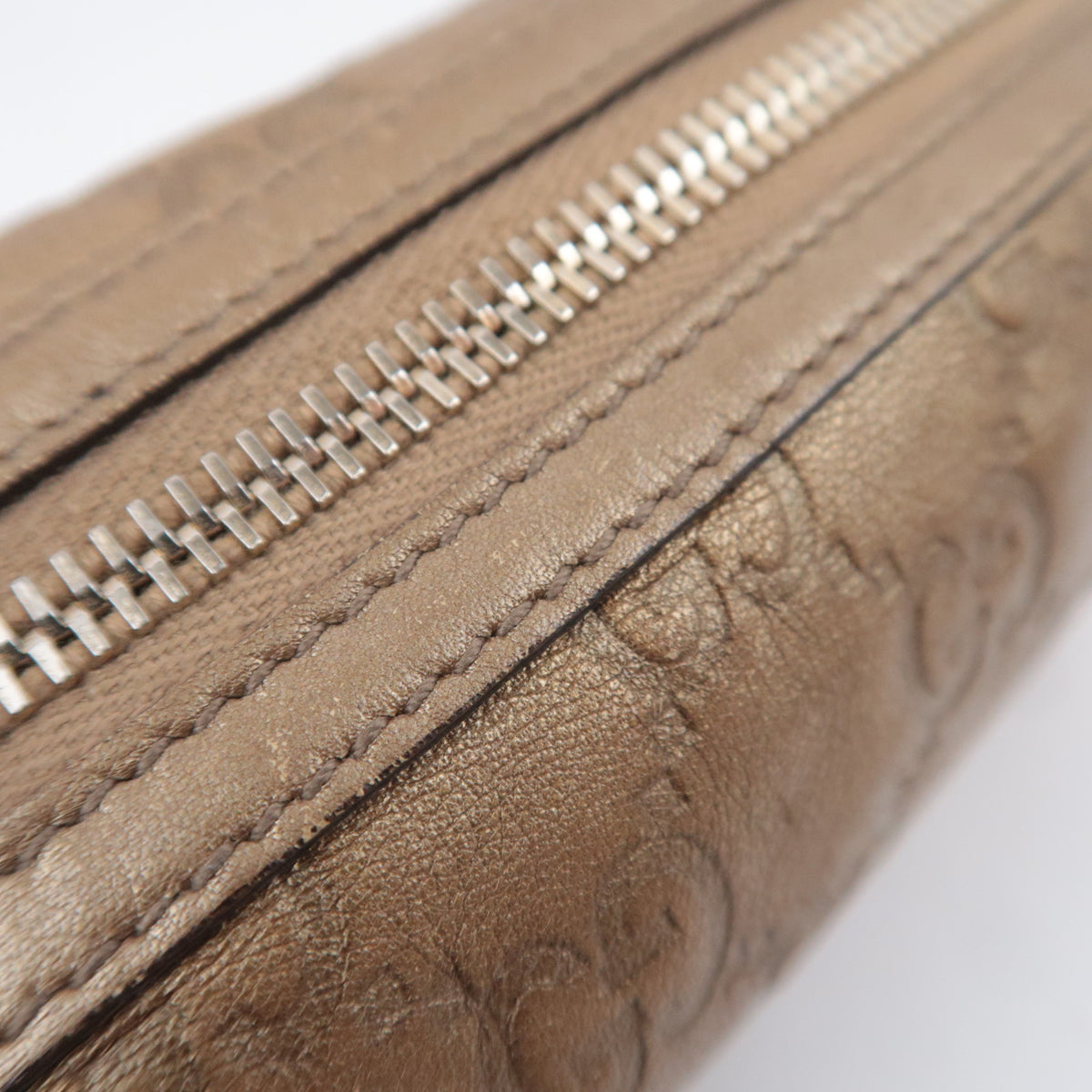 GUCCI Guccissima Leather Cosmetic Pouch 153228